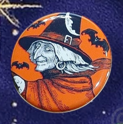 Vintage Stylized Halloween Buttons!