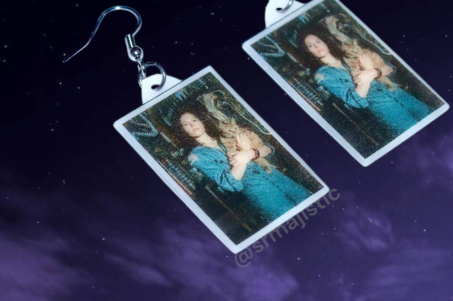(READY TO SHIP) Ripley Holding Jonesy Alien Movie Promo Photo Handmade Earrings!