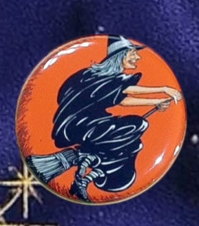 Vintage Stylized Halloween Buttons!