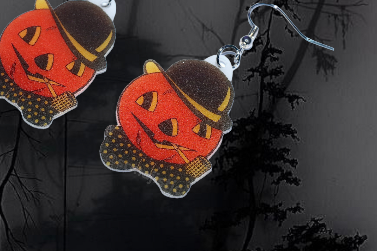 (READY TO SHIP) Vintage Pumpkin Man Cute 2D Handmade Earrings!