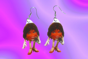 Lisa Rinna M&M Reporter Meme Handmade Earrings!